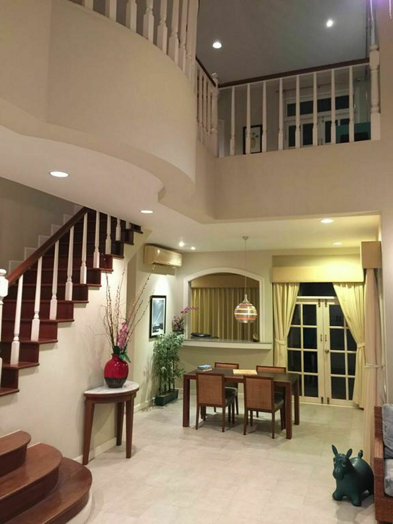 Baan Dhewaran Beachfront Villa Na Chom Thian Exterior photo