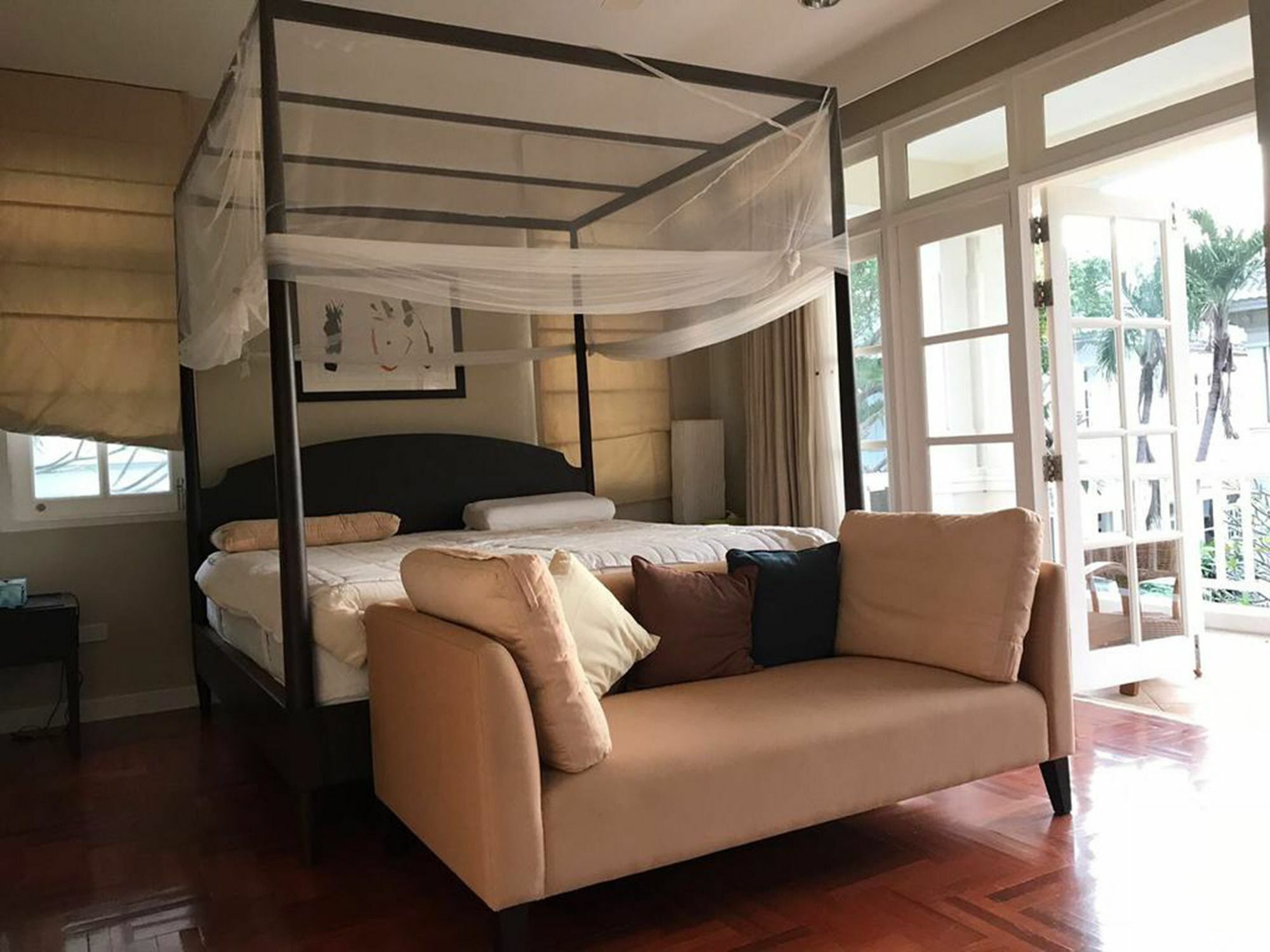 Baan Dhewaran Beachfront Villa Na Chom Thian Exterior photo